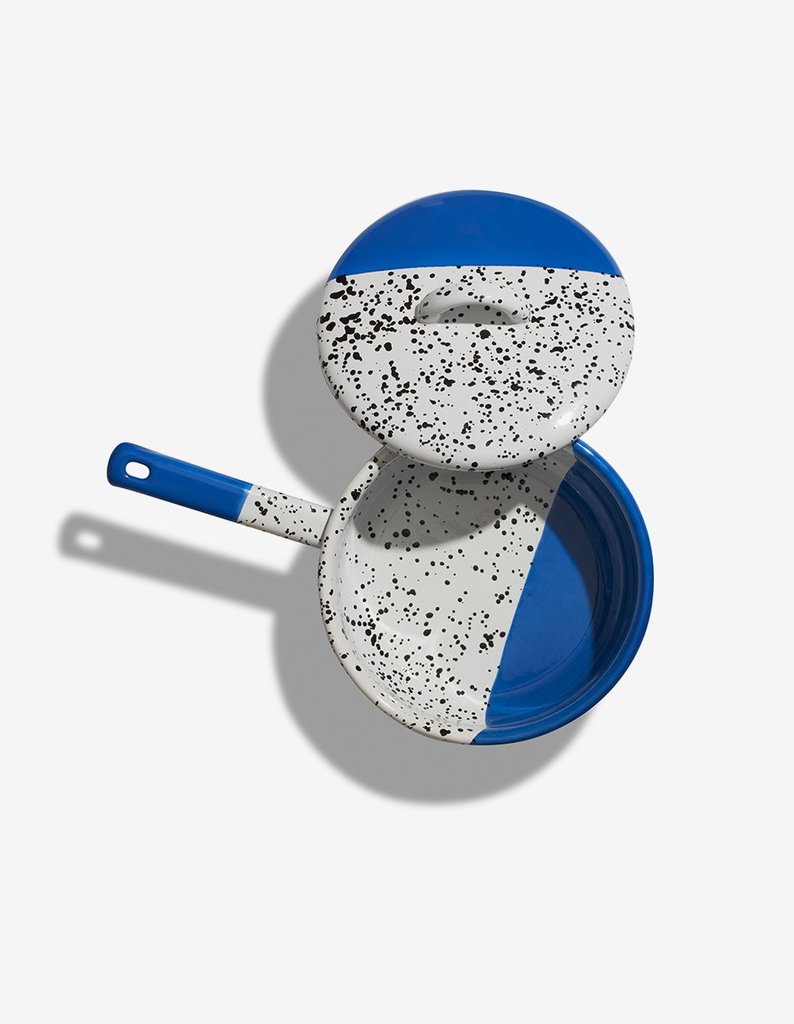Garnek emaliowany na indukcję niebieski Garnek emaliowany na indukcję niebieski