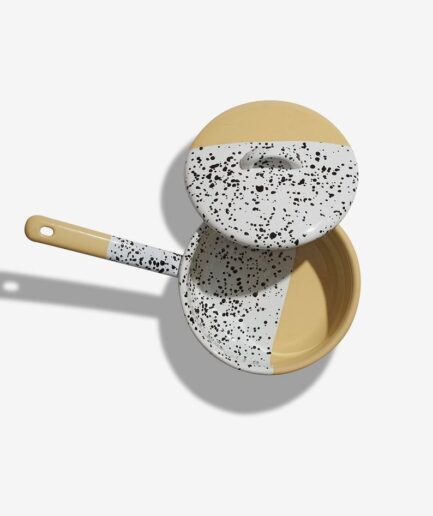 Garnek emaliowany żółty z rączką