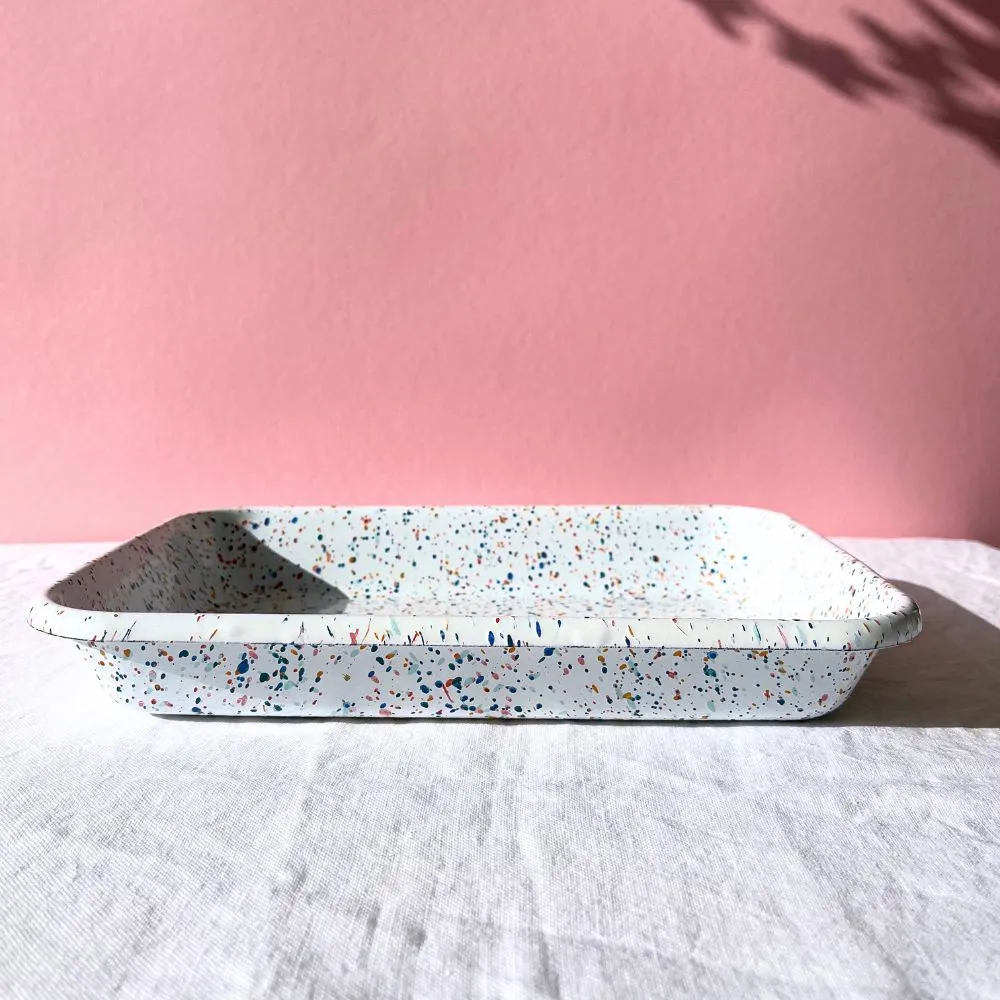 Forma do pieczenia emaliowana biała prostokątna Forma do pieczenia emaliowana biała