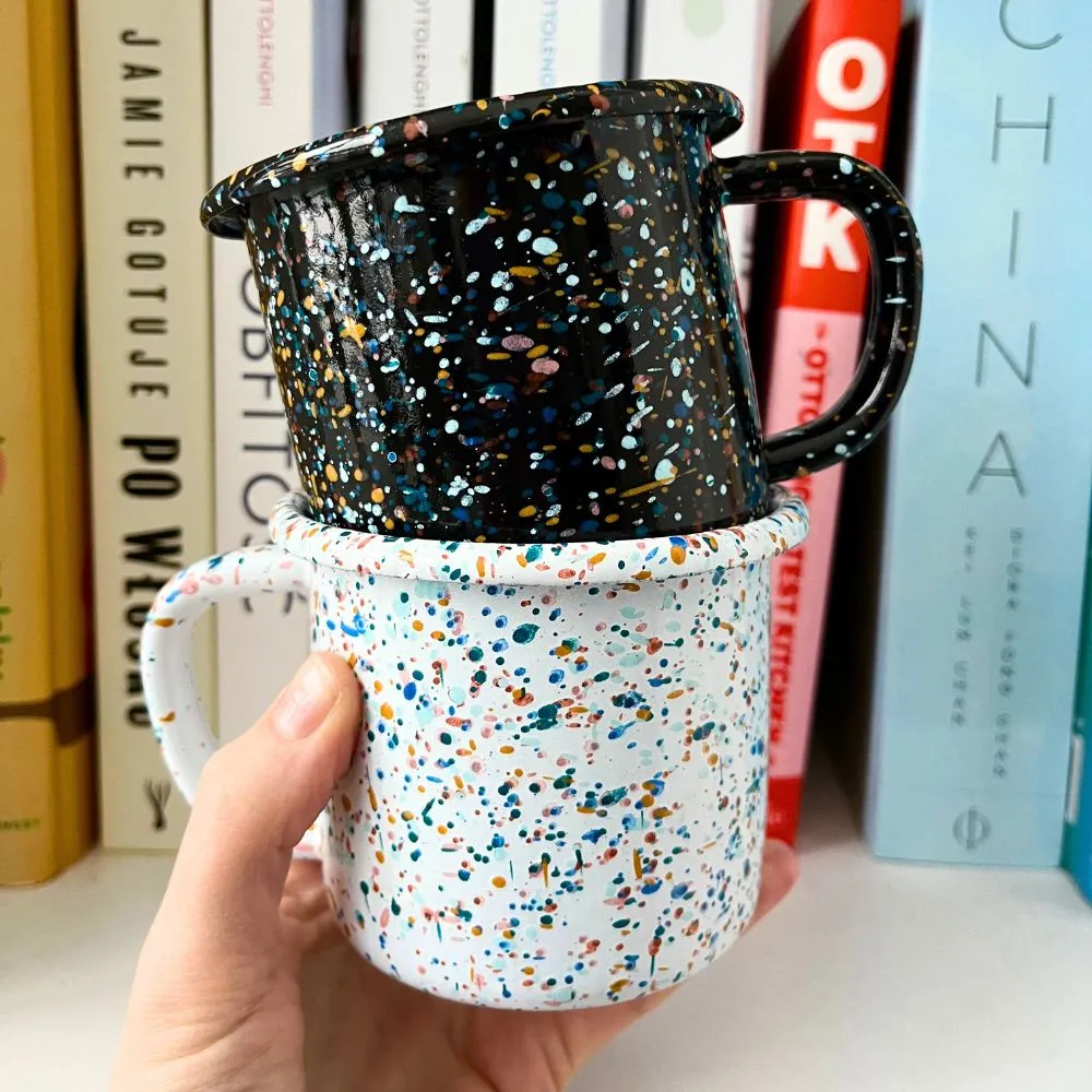 Kubek emaliowany czarny Kubek emaliowany czarny