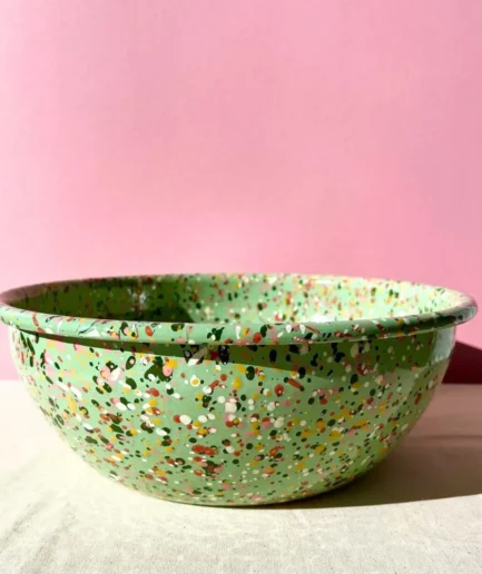 Duża miętowa miska emaliowana