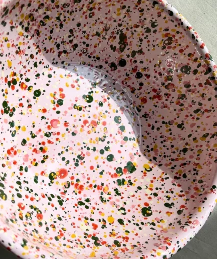 Duża miska emaliowana różowa