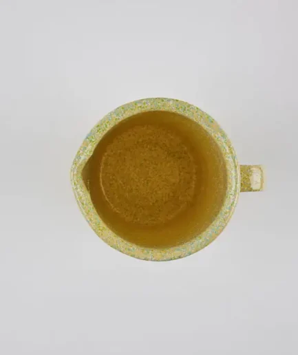 dzbanek emaliowany żółty