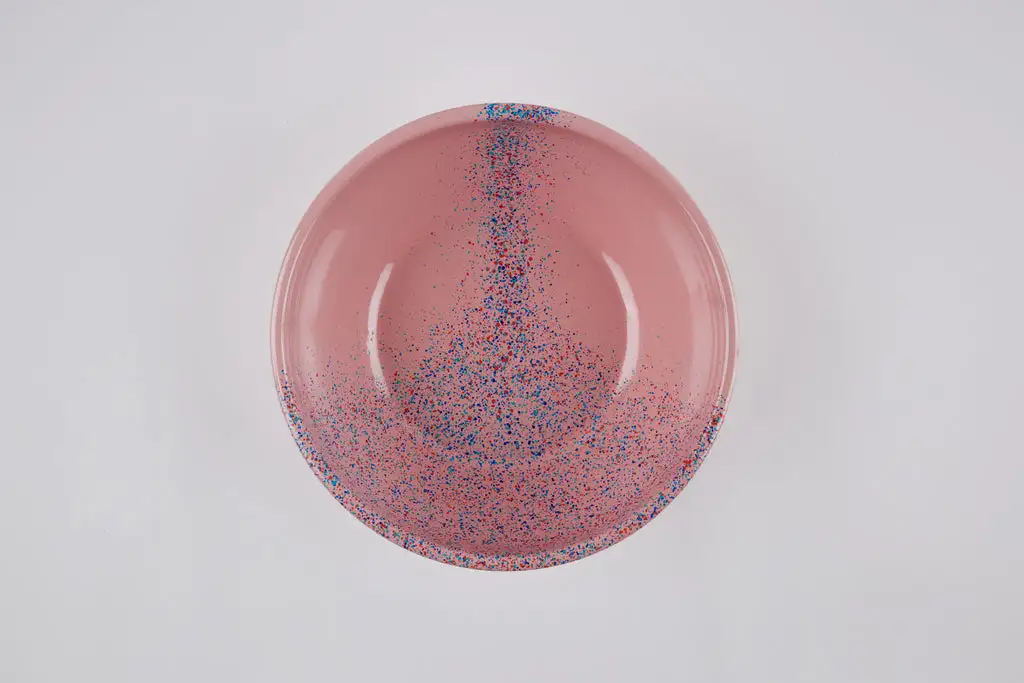 Miska emaliowana różowa 34 cm Miska emaliowana różowa 34 cm